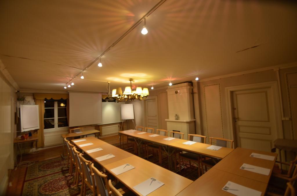Broby Gard Hotel แมร์สตา ห้อง รูปภาพ