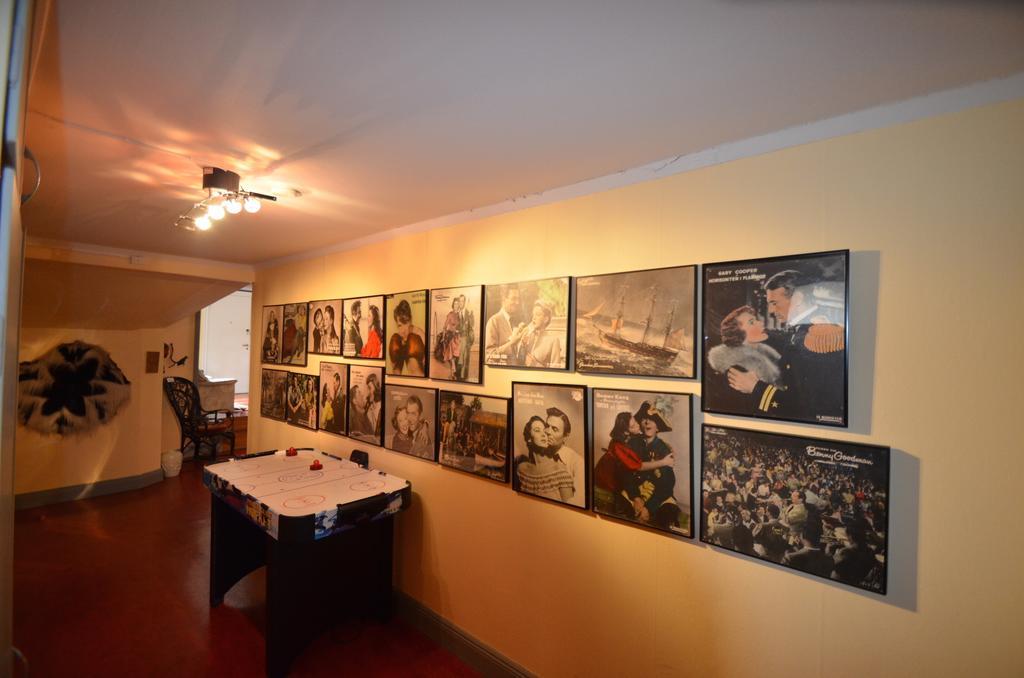 Broby Gard Hotel แมร์สตา ห้อง รูปภาพ