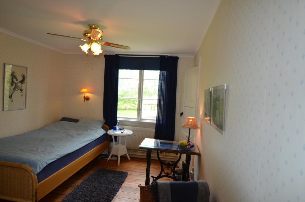 Broby Gard Hotel แมร์สตา ห้อง รูปภาพ
